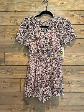 Zunie Girls Leopard Print Short Sleeve Romper with Smocked Waist size 12